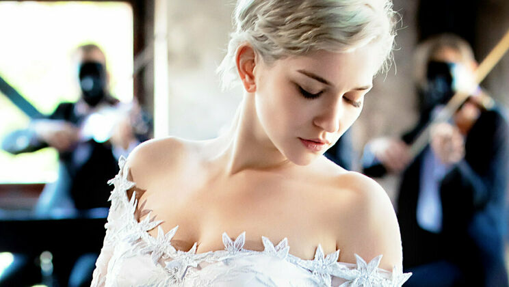 [SexArt] - Hearts On Fire: Skye Blue's Shower Tease - Skye Blue