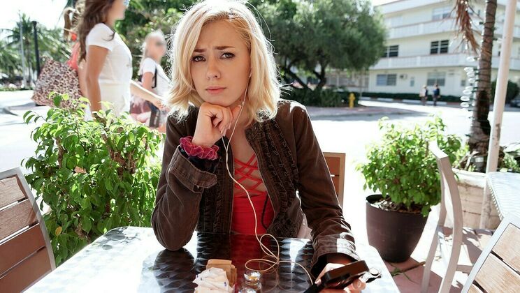 [PublicPickups] - Levi and Haley's Backyard Sex Adventure - Haley Reed - Levi Cash