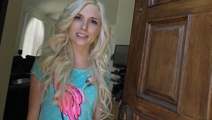 [IKnowThatGirl] - Shaved Amateur Spinner Gags - Piper Perri