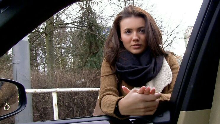 [StrandedTeens] - Hitchhiker Vanessa Shows Her Nice Ass - Vanessa Decker