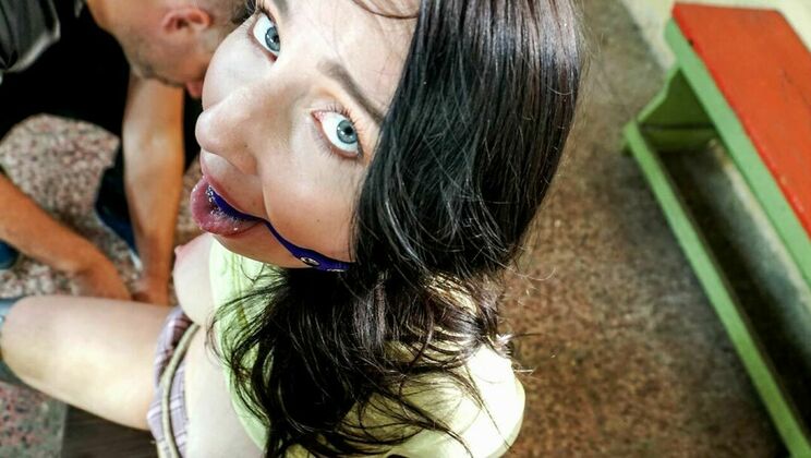 [Submissed] - Solo Brunette Bella Angel