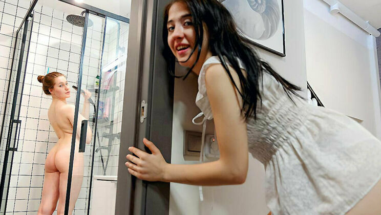 [ClubSweethearts] - Shower Kissing Lesbians Get Wet