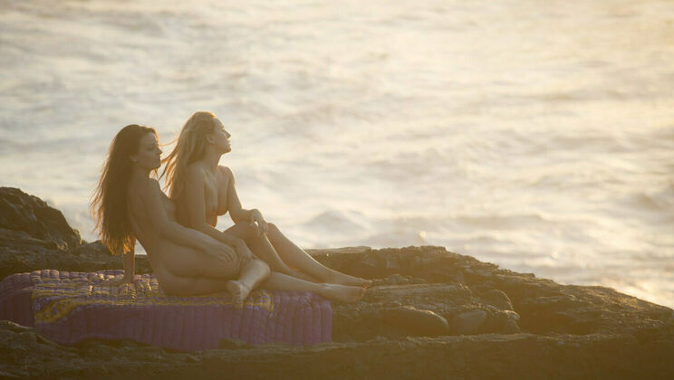 [SexArt] - Wet and Curly Outdoor Sex - Whitney Conroy - Lorena B