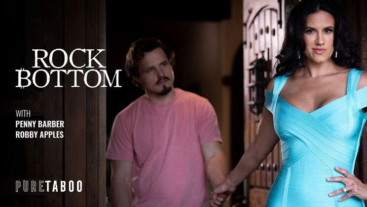 Big-Assed Brunette Gets Rocked