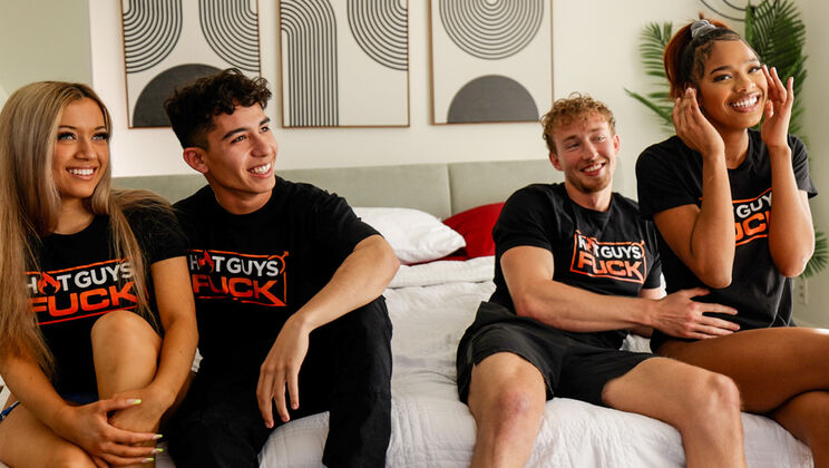 [HotGuysFuck] - Friends with Benefits: Francesca Rossi and Johnny Ortega Hook Up Next Door