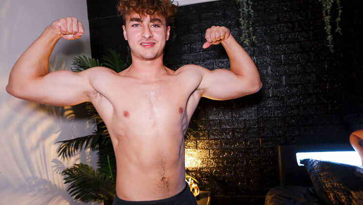 [HotGuysFuck] - Allen Cole Gets Lucky With Halle Storm - Halle Storm - Allen Cole