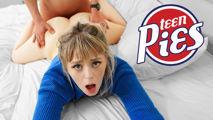 [TeenPies] - Nicky and Annie's Roommate Blowjob Bash