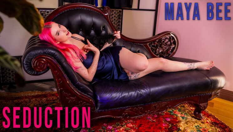 [GirlsOutWest] - Maya Bee Fingering Solo - Maya Bee