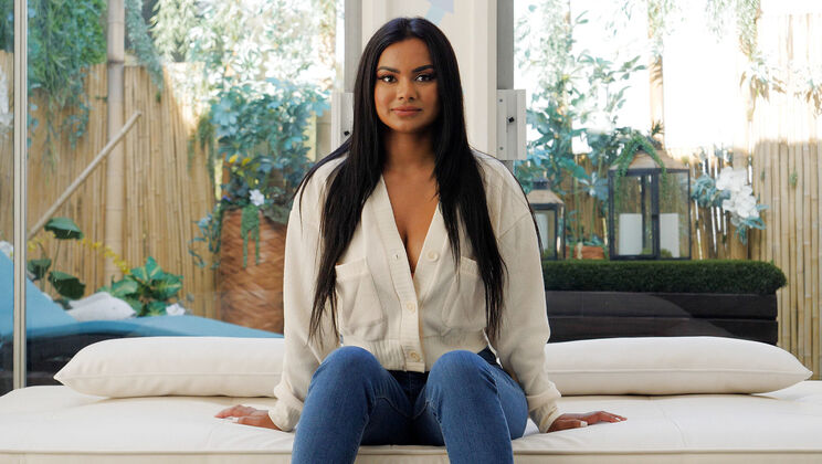 [NetGirl] - Sophia's Cumshot Audition