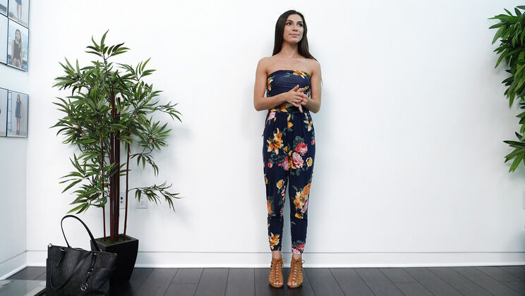 [NetVideoGirls] - Auditioning Gianna - Gianna