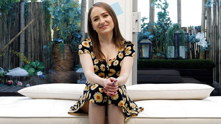 [CastingCouchHD] - Auditioning Lizzie - Lizzie