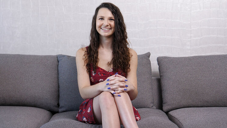 [NetVideoGirls] - Auditioning Liz - Liz