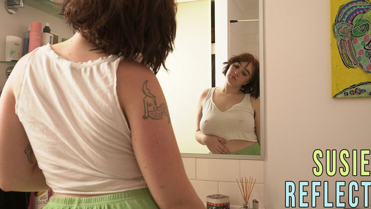 [GirlsOutWest] - Australian Susie Solo Reflection - Susie