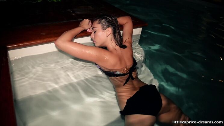 [CapriceDivas] - Sexy Brunette Sabrisse Gets Wet - Sabrisse