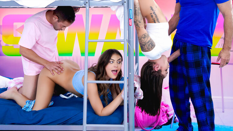 [DaughterSwap] - College Sex Swap - Nicky Rebel - Selina Bentz - Peter Fitzwell - Bunny Fae