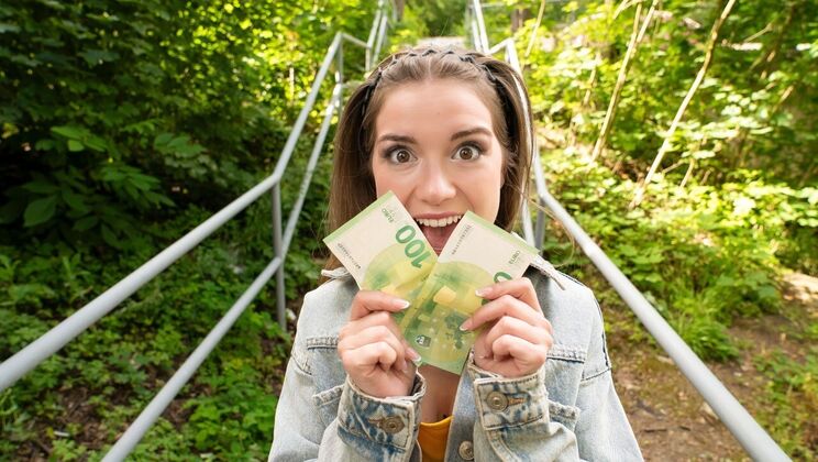 [PublicAgent] - Blowjob from Crazy Spanish Chick - Martin Gun - Agatha Shay