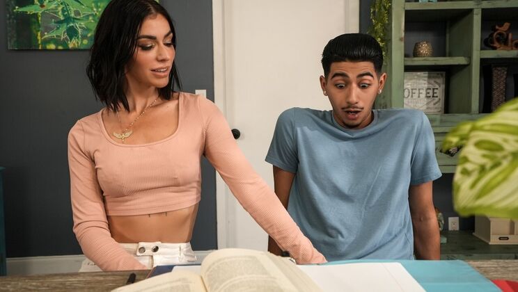 [MomIsHorny] - Help from Stepmom's Pussy - Diego Perez - Venus Valencia