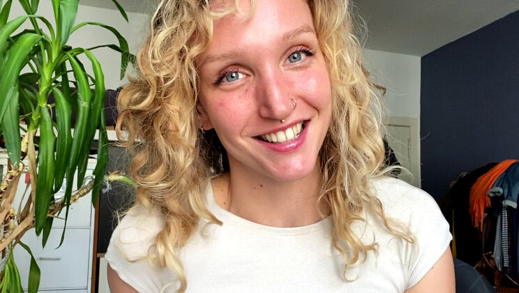 [Ersties] - Lesbian Wrestling in Germany - Serafina (Ersties) - Maria G. (Ersties) - Flora X (Ersties) - Rylee (Ersties)