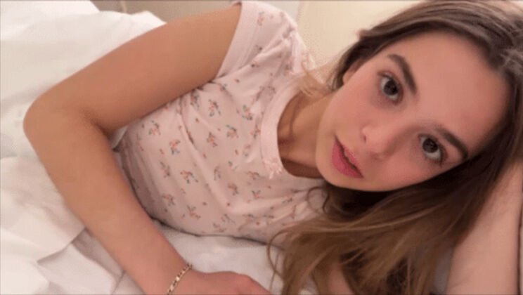 [FamilyTherapy] - Cumshot on a Warm Summer Night - Molly Little