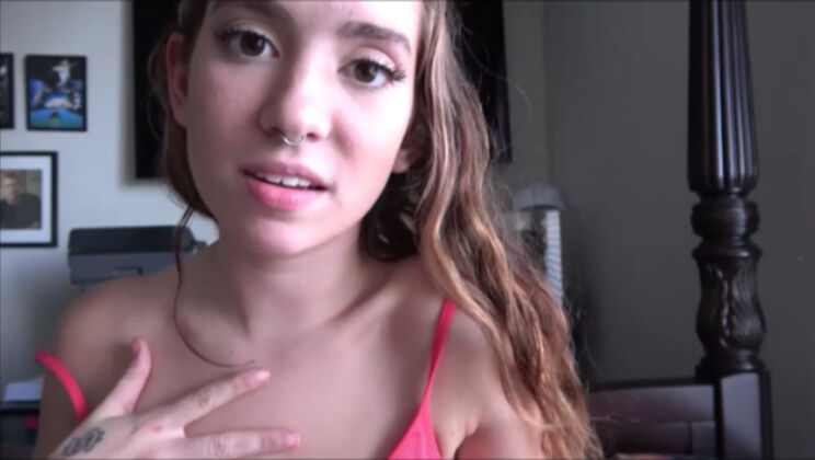 [FamilyTherapy] - Brunette PAWG 18yo Gets Cumshot - Bailey Base