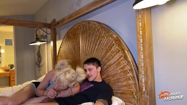 [HotGuysFuck] - Ellie Smoke's hairy hole gets stretched wide - Atlas Eros - Ellie Smoke