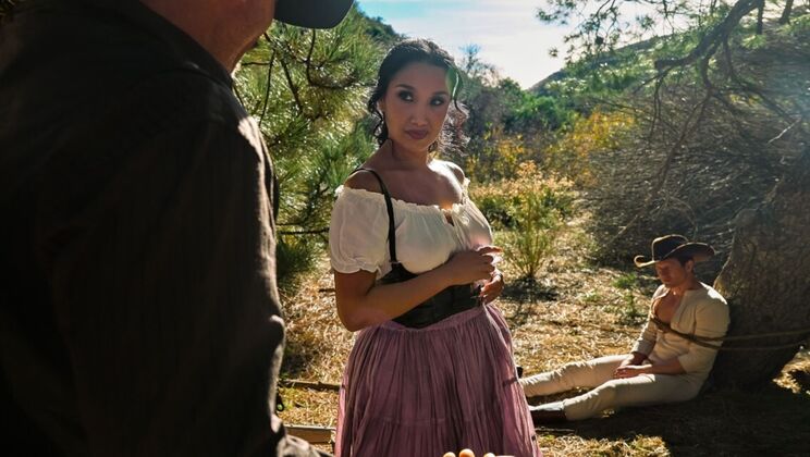 [DigitalPlayground] - Ass Worship & Spanking For Bubble Butt In G-String - Vicki Chase - Scott Nails