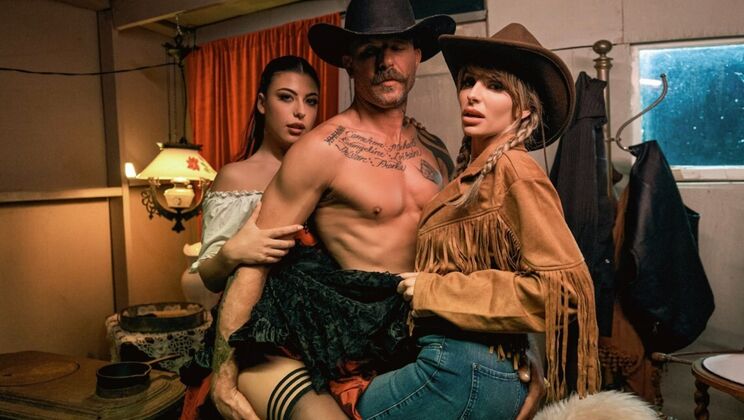 [DigitalPlayground] - Stockings & Jeans Fetish with Spanking and Foot Play - Kimmy Granger - Scott Nails - Gal Ritchie