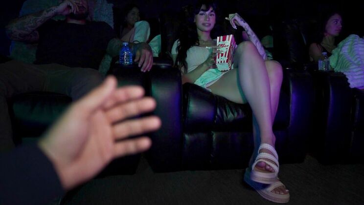 [Let'sPostIt] - Pass the Popcorn, Pass the Action - Ariana Starr - Mike Ox