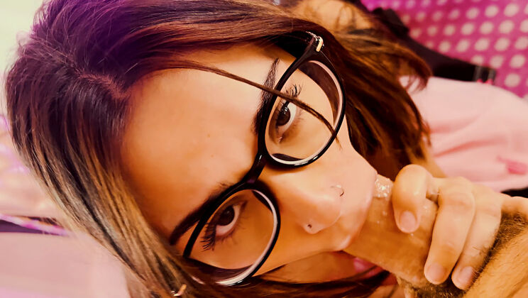 Teen Girl Kaia Martin Loves Hardcore Creampies