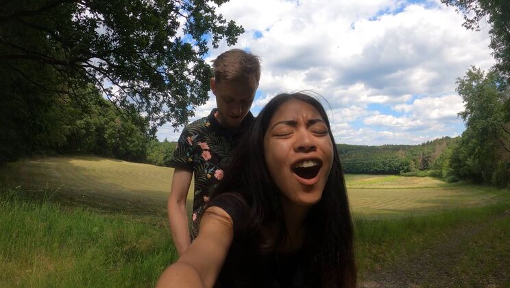 Playing The Field with Blonde Kim and Leo
